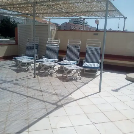 펜션 Con Terrazza Sul Mare 취아카