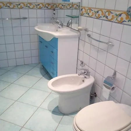 Vakantiehuis Con Terrazza Sul Mare *
